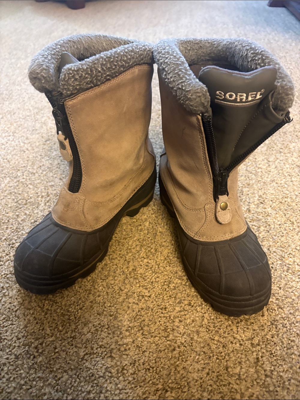 Sorel Women’s Taupe and Black Zip Winter Boots